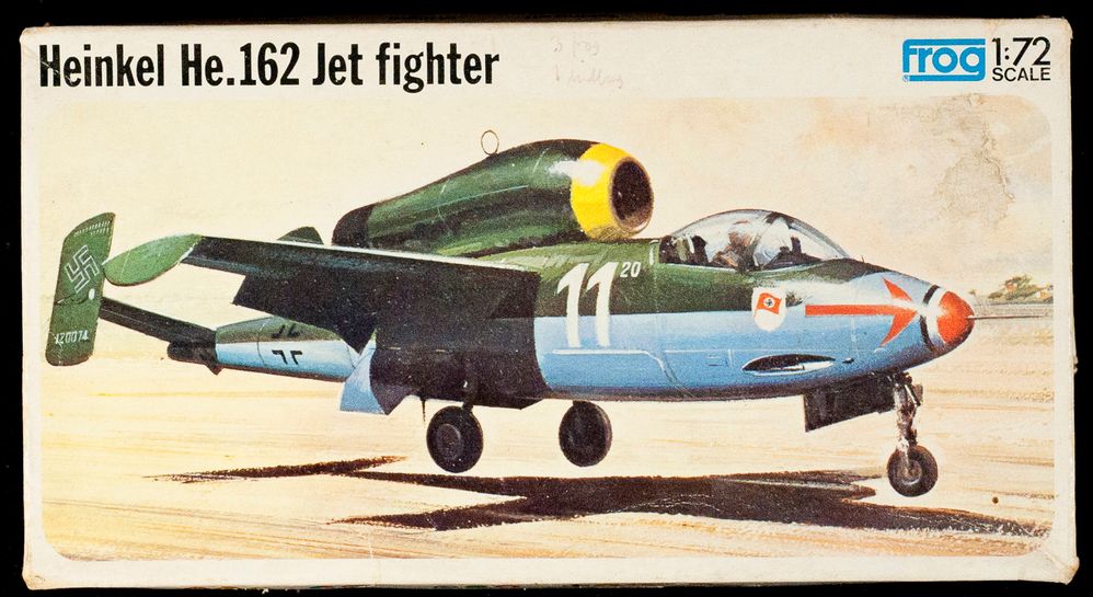 Frog_Heinkel He.162 Jet Fighter_W531289