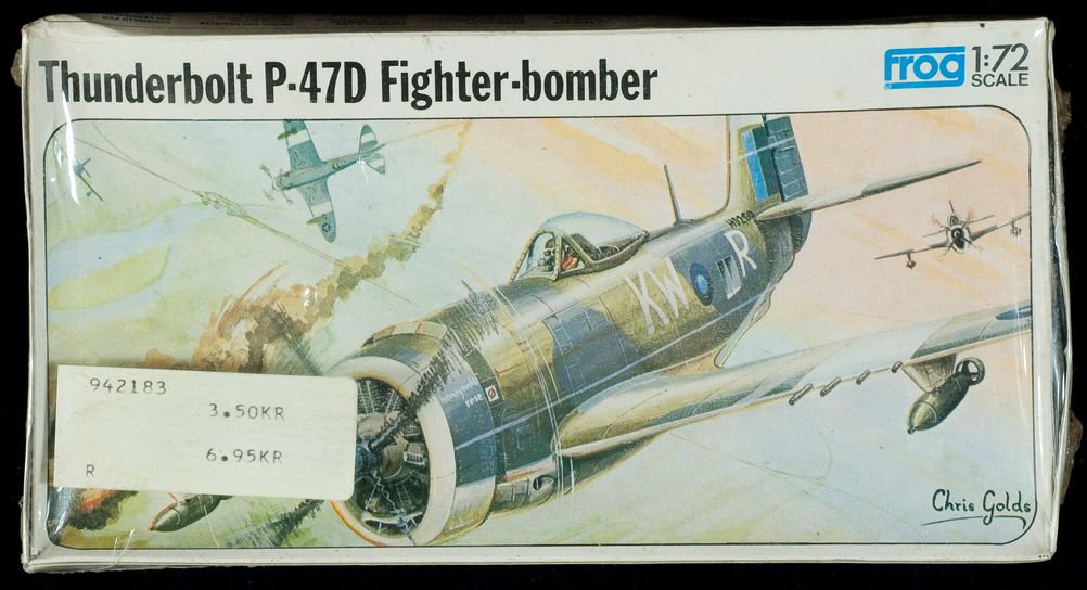 Frog_Thunderbolt P-47D_W169970