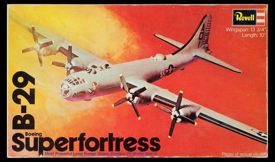 Revell_B-29 Superfortress_W130135