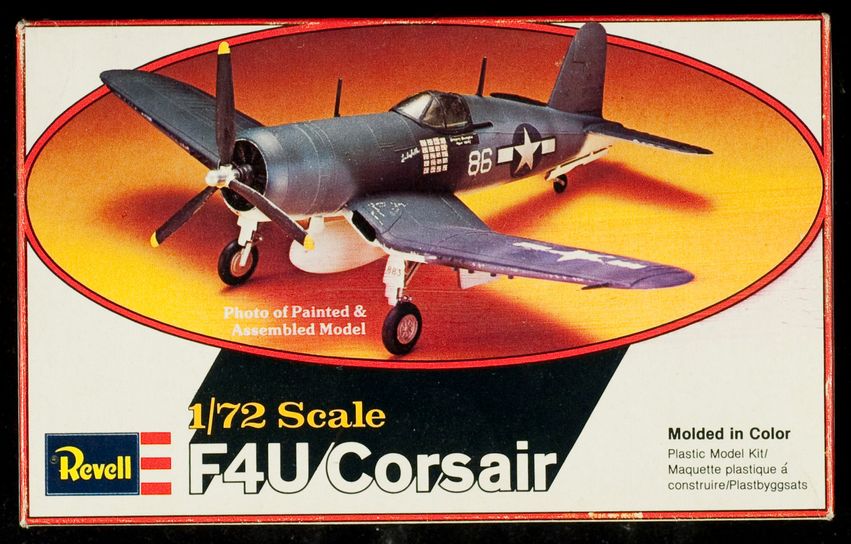 Revell_F4U Corsair_W130152