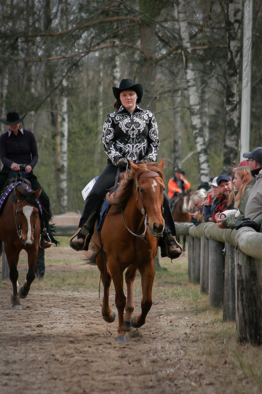 345135437_616102573490120_7102912825040074907_n