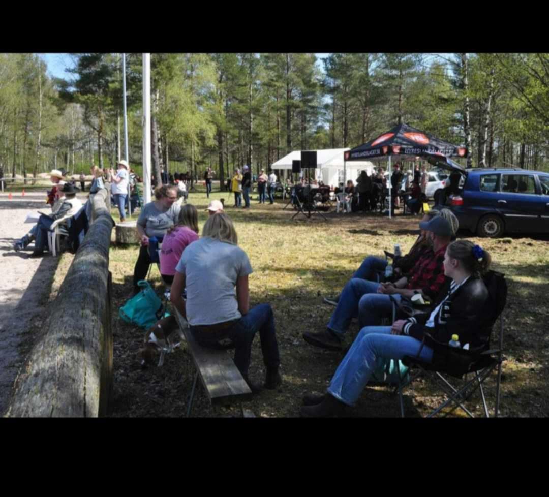 acad9f6a-b02a-4bb5-9718-e673a7e62008