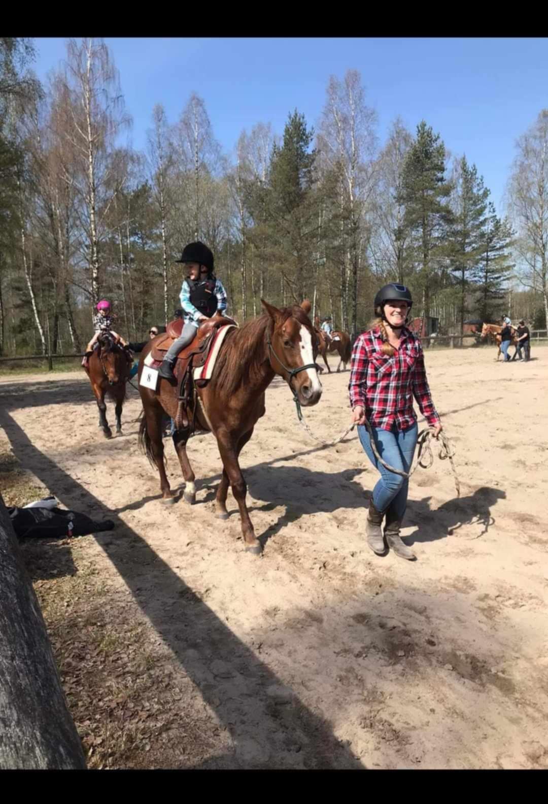 b2a70b72-7190-4369-9187-7f11dc13fee8