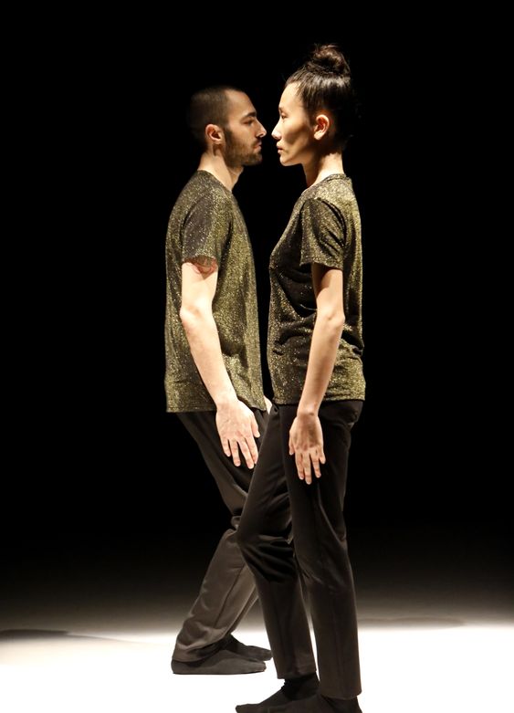 WL Between, a dance art by Chun Zhang & Kai Strathmann, photo Ursula K