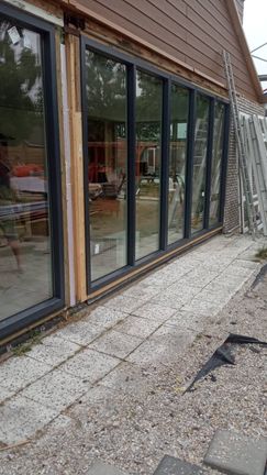 Aanbouw project