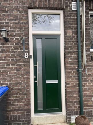 voordeur na