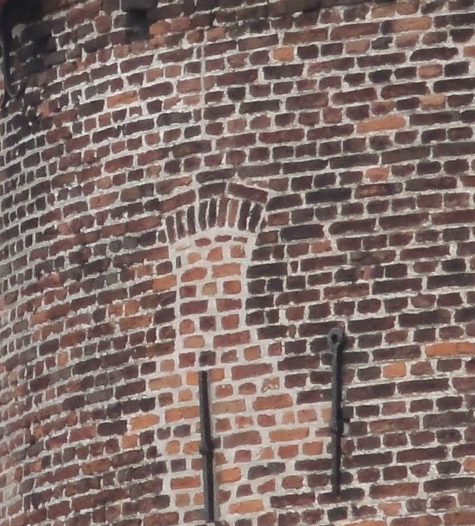 Fensterloch (dicht gemetseld)